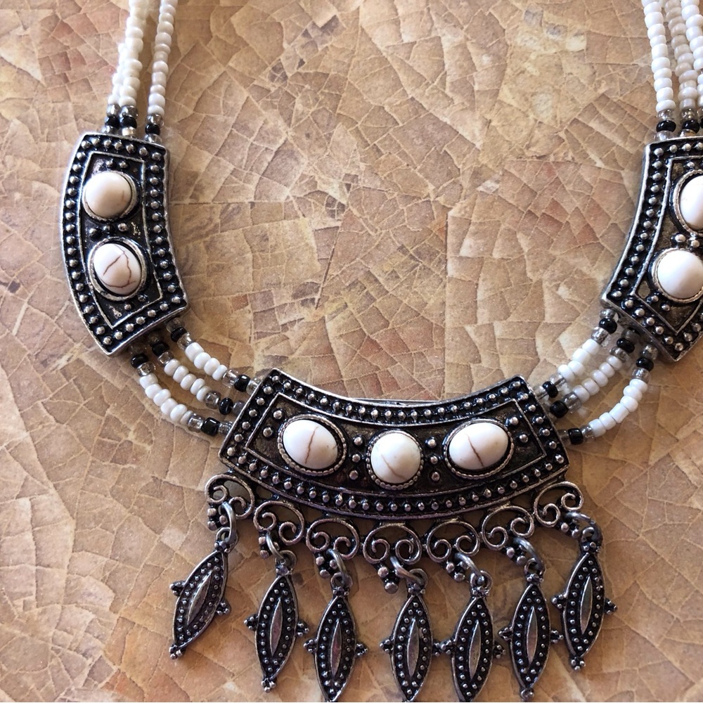Statement necklace
